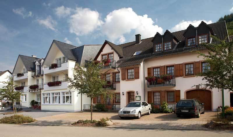 Hotel zur Post Deudesfeld Exterior foto